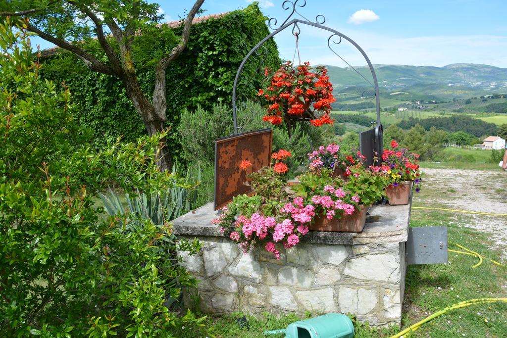 Casale Fusco Villa Spoleto Exterior photo